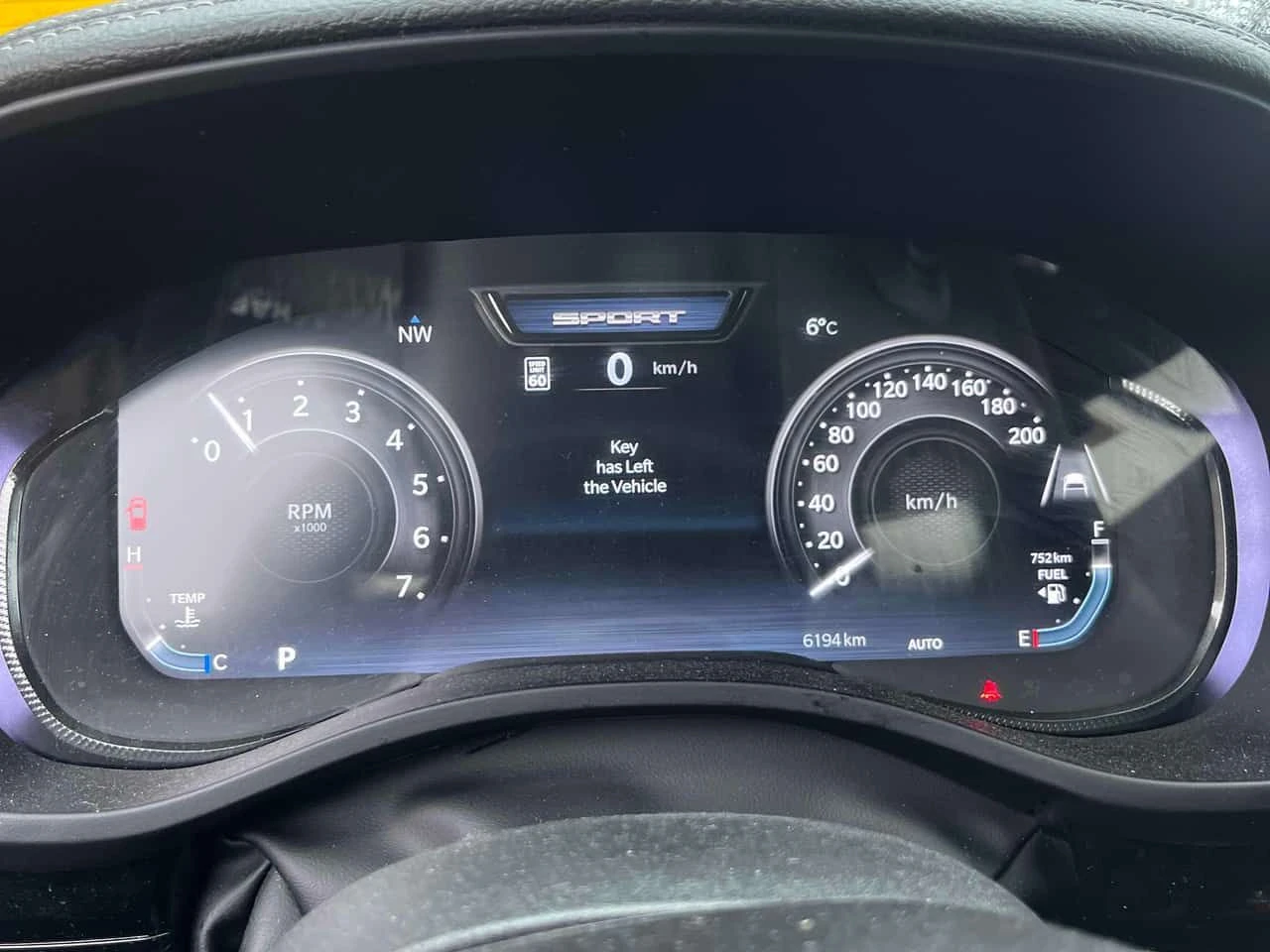 Dodge RAM 1500  Sport /Harman Kardon/CAMERA/CARFAX/АВТОКРЕДИТ, снимка 8 - Автомобили и джипове - 54589355