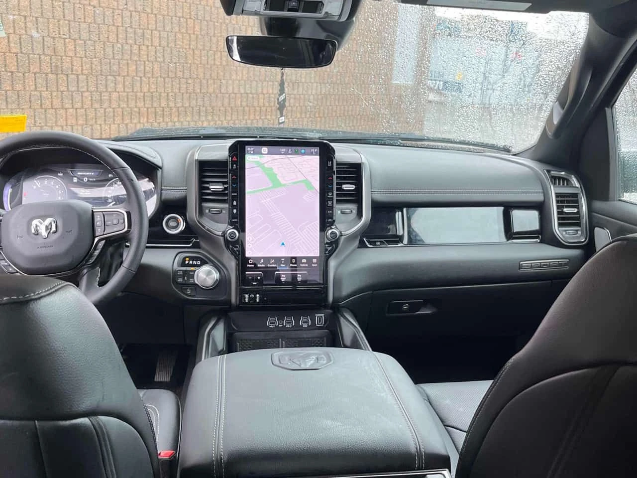 Dodge RAM 1500  Sport /Harman Kardon/CAMERA/CARFAX/АВТОКРЕДИТ, снимка 9 - Автомобили и джипове - 54589355