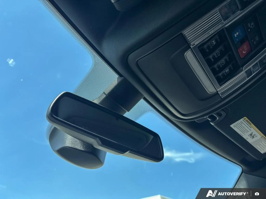Dodge RAM 1500 Sport Crew Cab* 4WD* АвтоКредит* (ЦЕНА ДО БГ), снимка 11 - Автомобили и джипове - 55047002