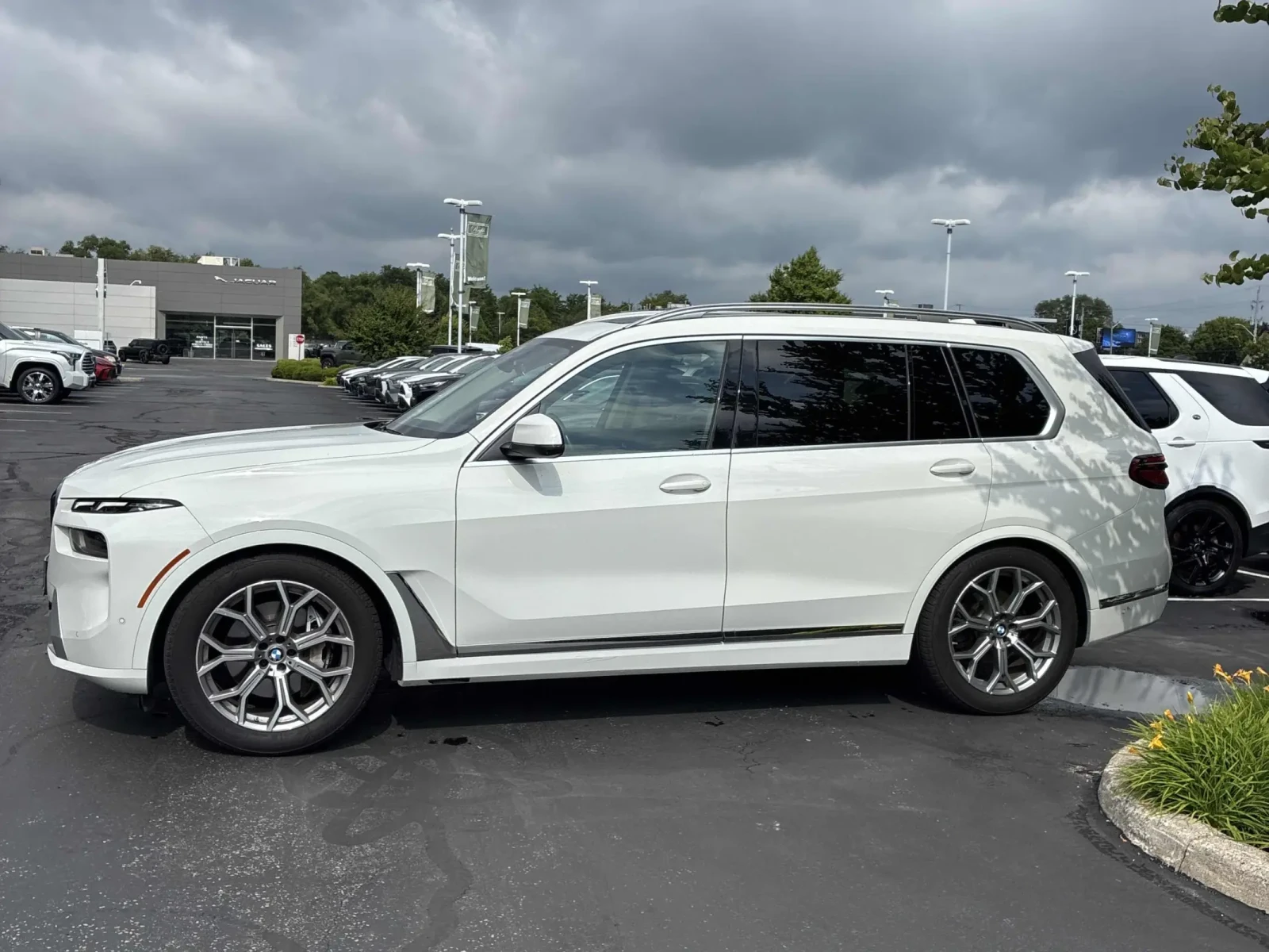 BMW X7 xDrive40i, снимка 3 - Автомобили и джипове - 55144003