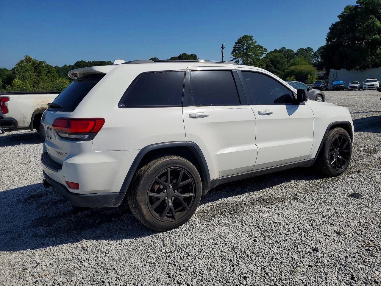Jeep Grand cherokee 5.7 TRAILHAWK, снимка 3 - Автомобили и джипове - 55484059