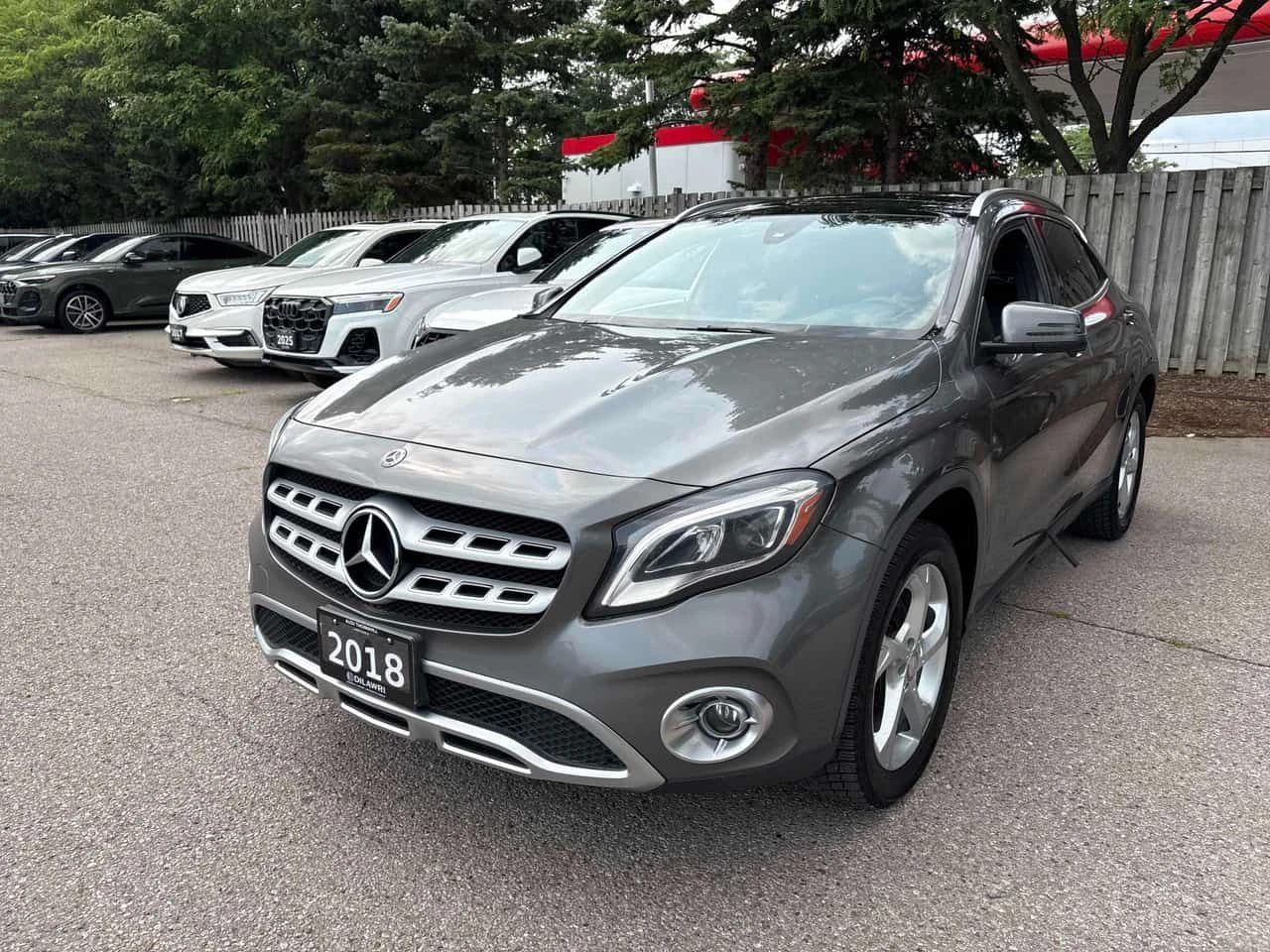 Mercedes-Benz GLA * 250 * CARFAX * ОПЦИЯ ЗА ФИНАНСИРАНЕ 