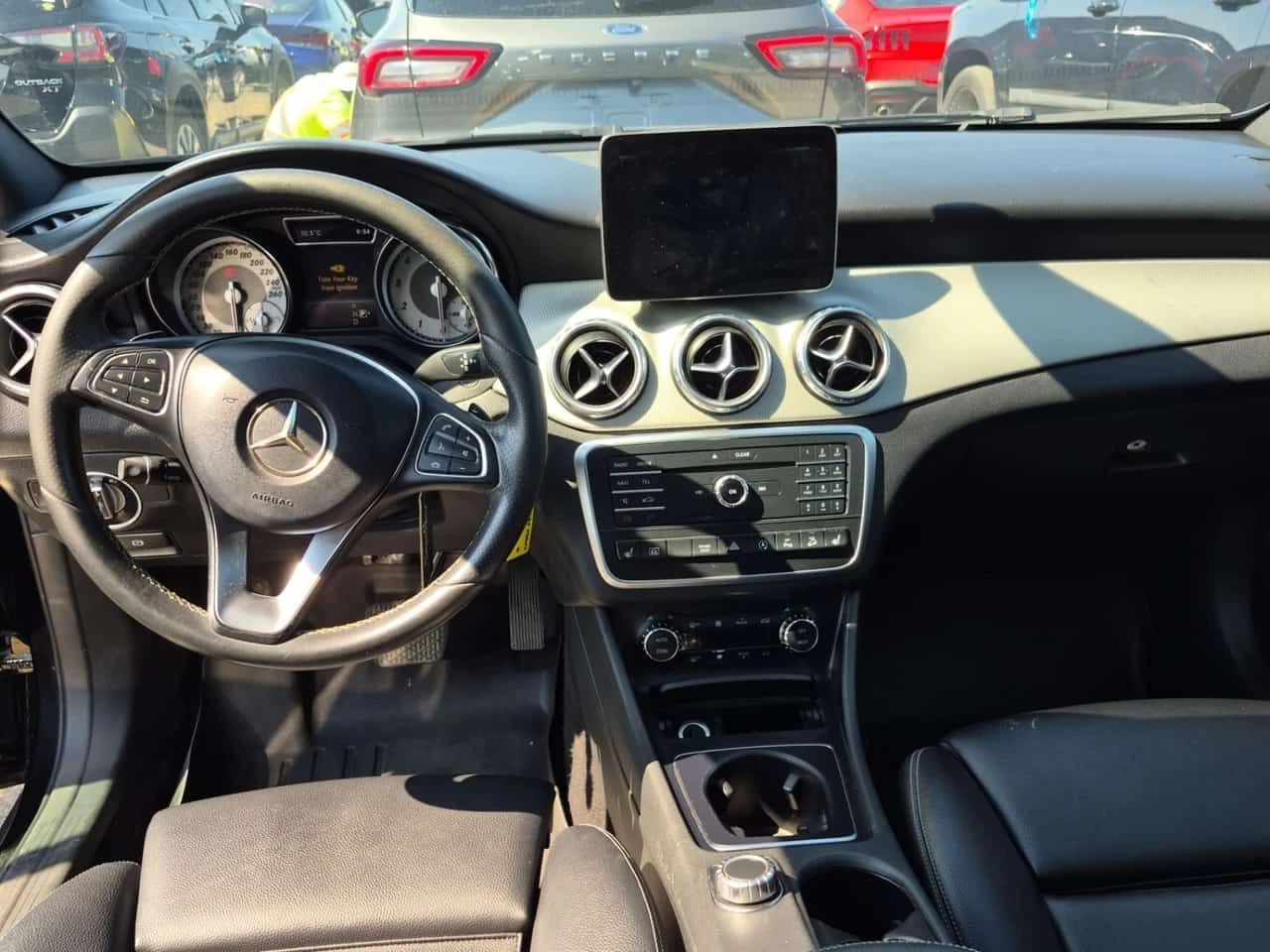 Mercedes-Benz GLA * 250 * AMG * BLIND SPOT *  CARFAX *  | Mobile.bg � ����������� 6