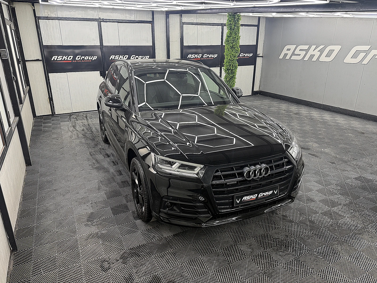 Audi Q5 5.0TDI/S-line/PANORAMA/KeylessGO/360-K/ЛИЗИНГ, снимка 7 - Автомобили и джипове - 55937063