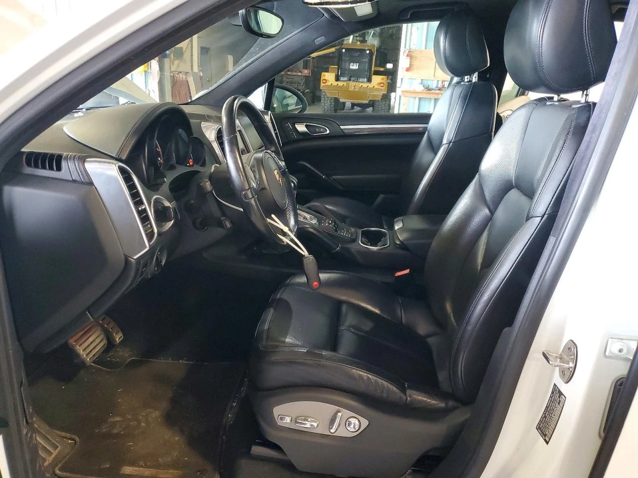 Porsche Cayenne 4.8l Turbo, снимка 7 - Автомобили и джипове - 56366861