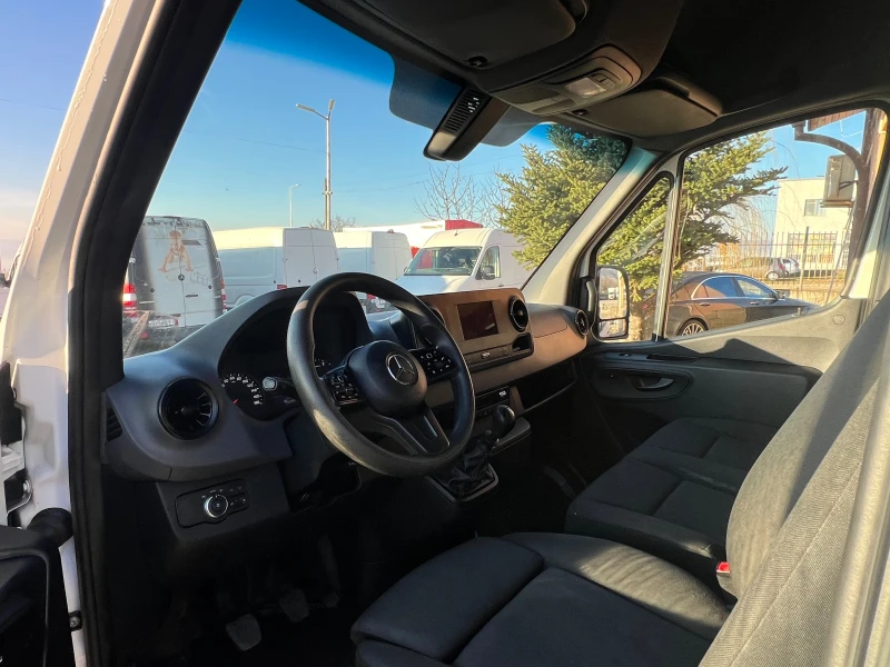 Mercedes-Benz Sprinter 314 EURO6 , FULL Екстри , NAVI , 360 камера, снимка 12 - Бусове и автобуси - 48874924