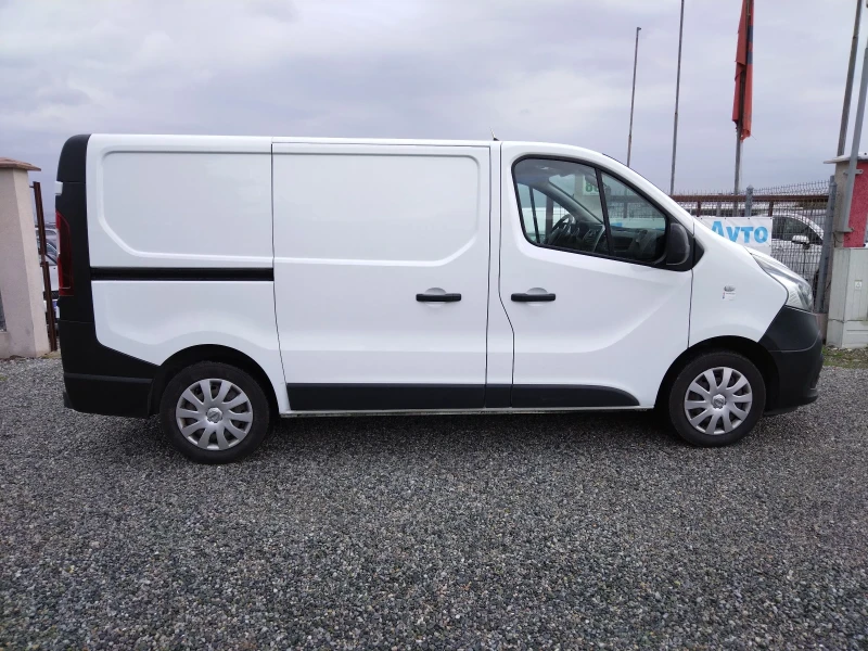 Nissan NV300 6 скорости, темпомат, партроник, , снимка 8 - Бусове и автобуси - 49742963