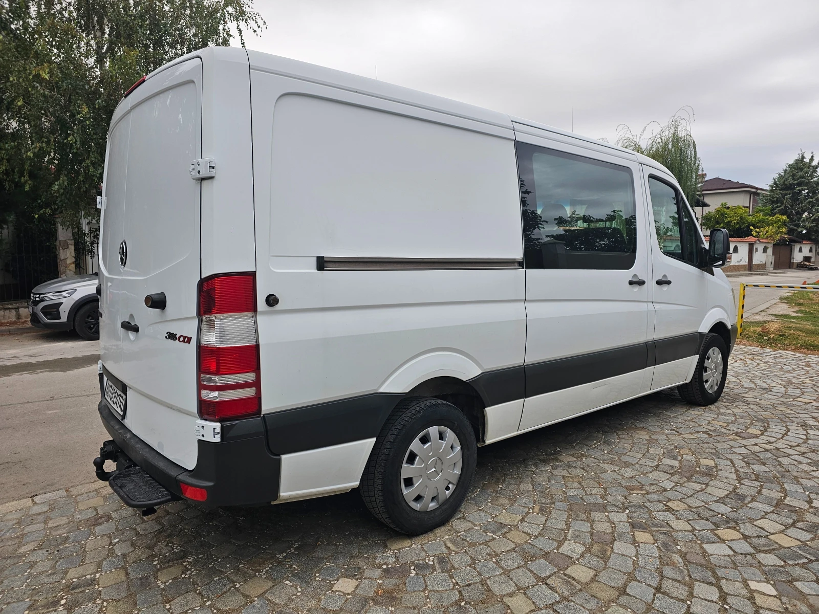 Mercedes-Benz Sprinter 316 CDI 5+ 1 Местен Климатик Теглич , снимка 4 - Бусове и автобуси - 56238145