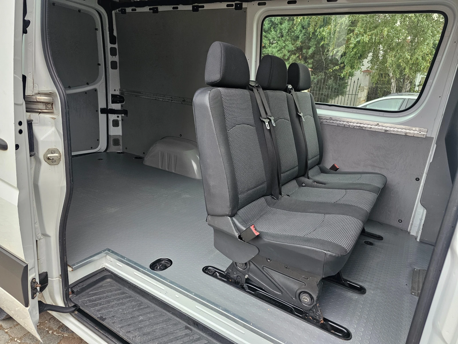 Mercedes-Benz Sprinter 316 CDI 5+ 1 Местен Климатик Теглич , снимка 12 - Бусове и автобуси - 56238145