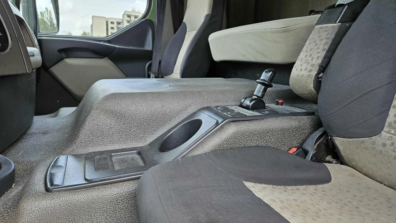 Renault Premium 870000 км !!!, снимка 2 - Камиони - 52323765