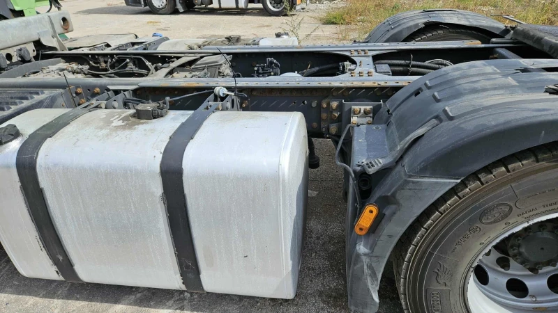 Renault Premium 870000 км !!!, снимка 6 - Камиони - 52323765