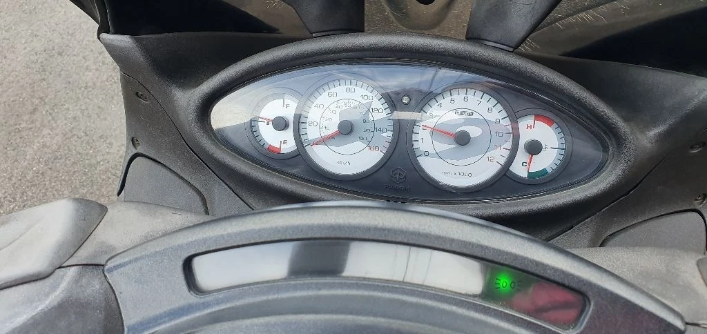 Piaggio X9 200e EVOLUTION  | Mobile.bg   11