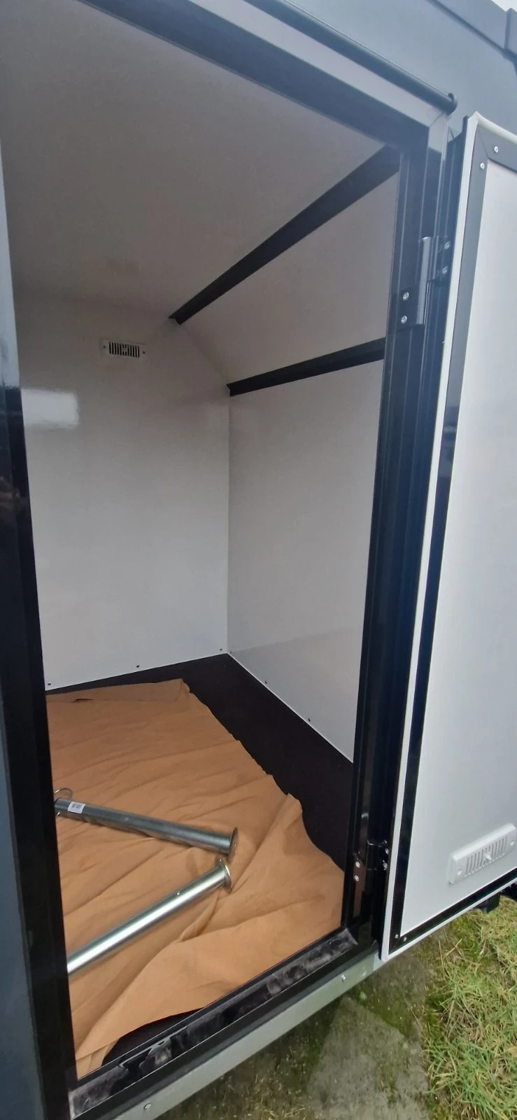   750  | Mobile.bg   4