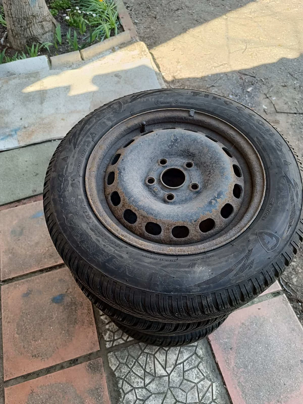 Гуми с джанти Firestone 195/65R15