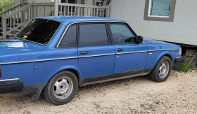 Джанти за Volvo 244, снимка 2 - Гуми и джанти - 46685051