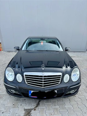 Mercedes-Benz E 320, снимка 1