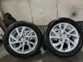 Toyota Auris 1.2 Д4Т, снимка 10