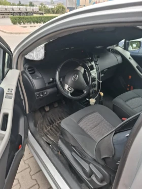 Toyota Yaris 2, снимка 3