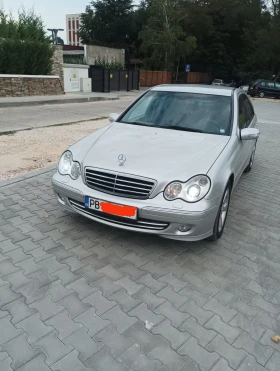 Mercedes-Benz C 200 1.8 i compresor , снимка 1