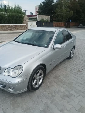 Mercedes-Benz C 200 1.8 i compresor , снимка 3