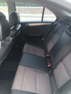 Mercedes-Benz C 200 1.8 i compresor , снимка 7