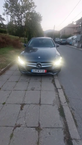 Mercedes-Benz C 220 Седан, снимка 13