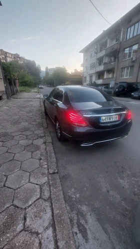 Mercedes-Benz C 220 Седан, снимка 11