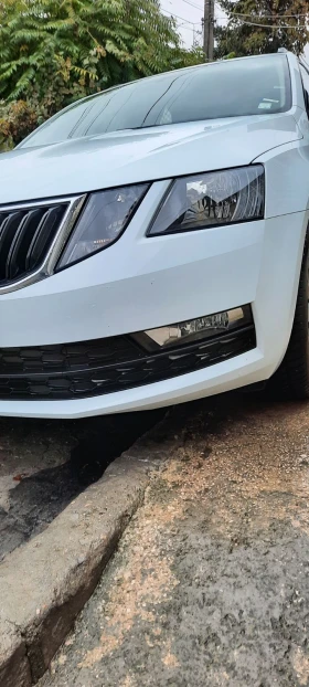 Обява за продажба на Skoda Octavia 1, 6 TDI ~21 400 лв. - изображение 1
