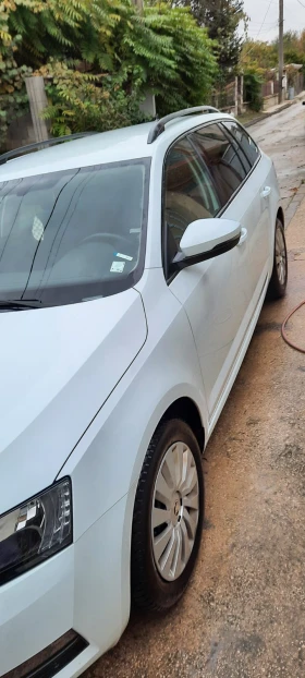 Обява за продажба на Skoda Octavia 1, 6 TDI ~21 400 лв. - изображение 2