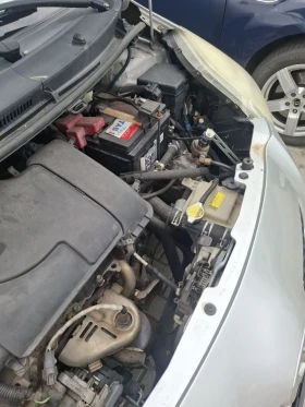 Toyota Yaris 2 - 2499 € - 41528850 10