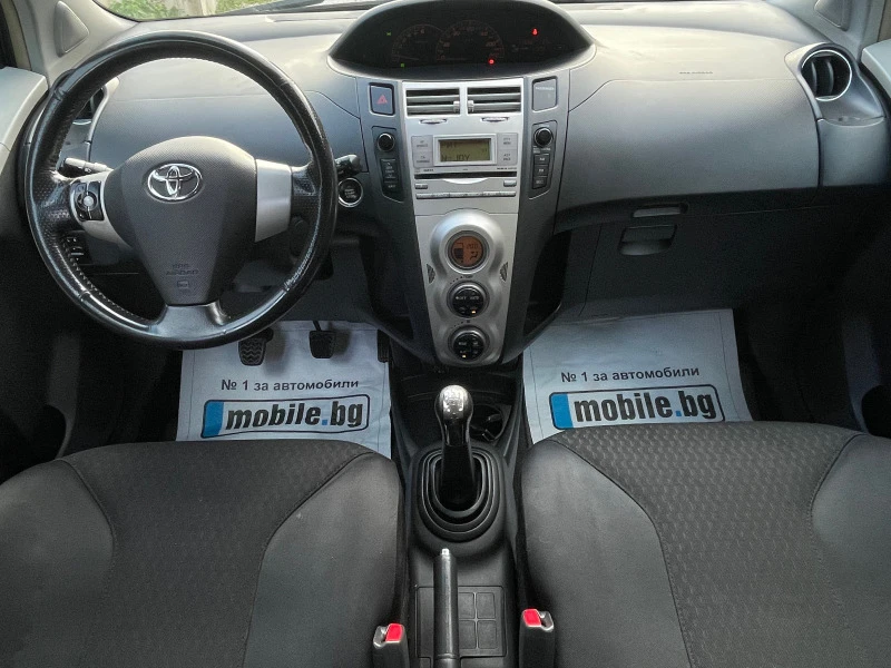 Toyota Yaris 1.8 i TS, снимка 11 - Автомобили и джипове - 47669840