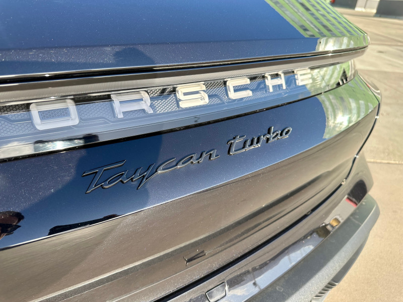 Porsche Taycan Turbo Cross Turismo, снимка 6 - Автомобили и джипове - 45326967