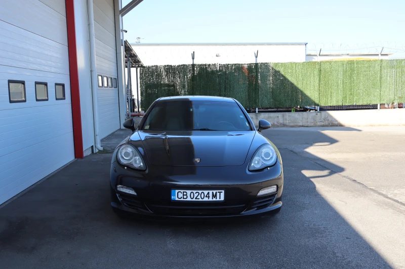 Porsche Panamera 3.0TDI, снимка 2 - Автомобили и джипове - 48124830