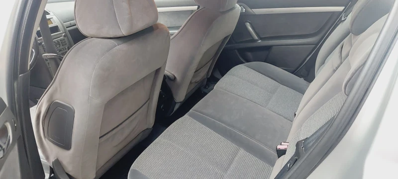 Peugeot 407 2.0 hdi, снимка 16 - Автомобили и джипове - 48258050