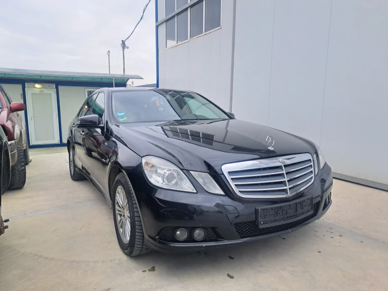 Mercedes-Benz E 220 2.2 CDI OM 651 НА ЧАСТИ , снимка 1 - Автомобили и джипове - 48982726