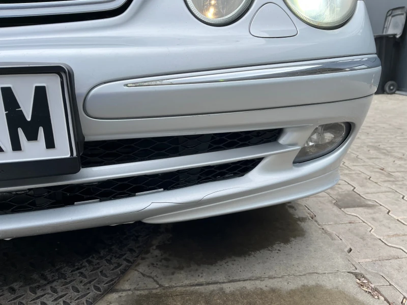 Mercedes-Benz E 220, снимка 3 - Автомобили и джипове - 52468040