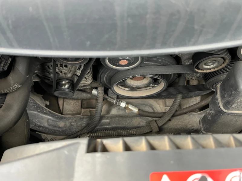 Mercedes-Benz E 220, снимка 10 - Автомобили и джипове - 52468040