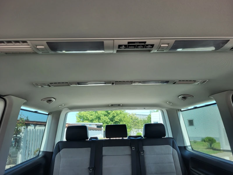 VW Multivan 2.0 TDI HIGHLINE 6+ 1, снимка 15 - Автомобили и джипове - 51617648