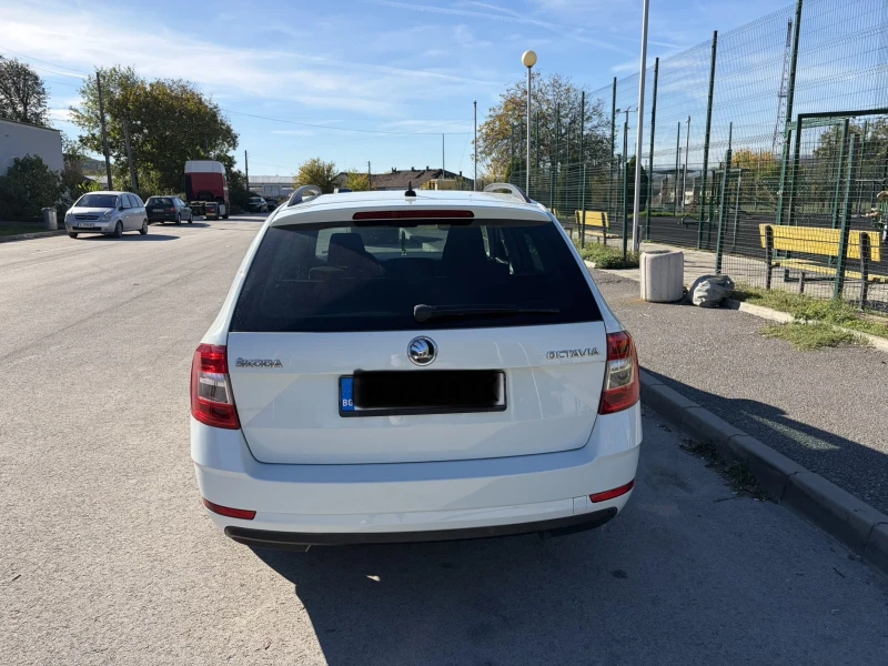 Skoda Octavia 1, 6 TDI, снимка 4 - Автомобили и джипове - 52495752