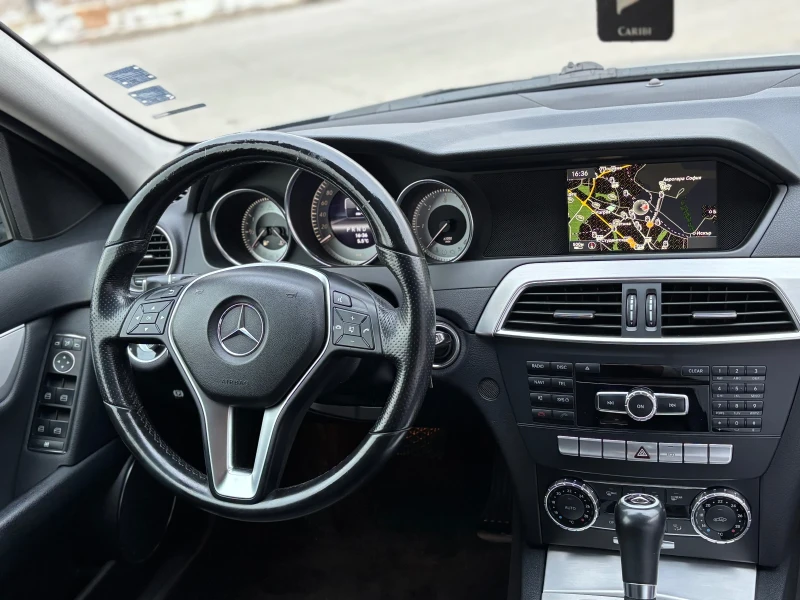 Mercedes-Benz C 250 Cdi 4 matic //AMG//, снимка 8 - Автомобили и джипове - 52486563