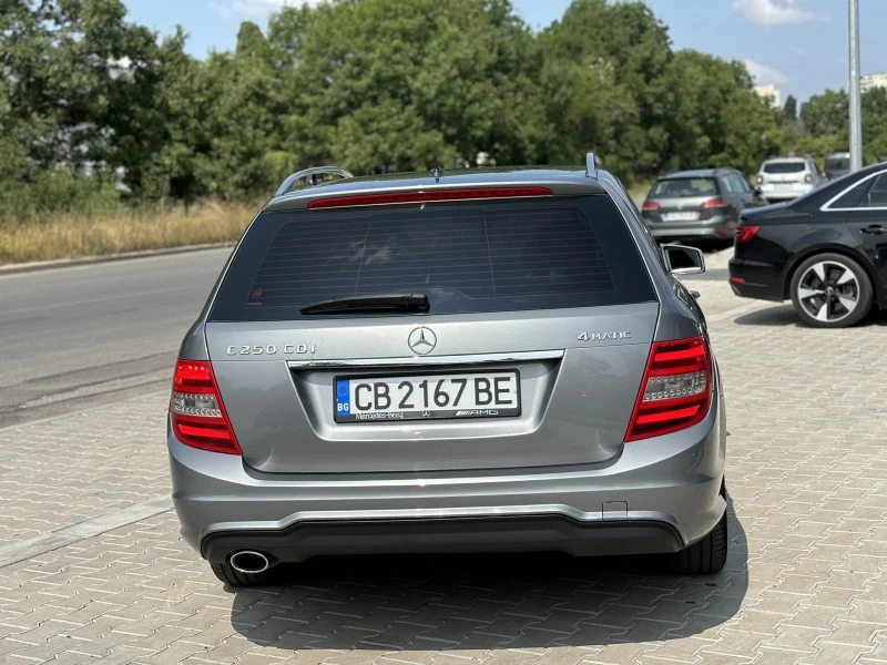 Mercedes-Benz C 250 Cdi 4 matic //AMG//, снимка 6 - Автомобили и джипове - 52486563