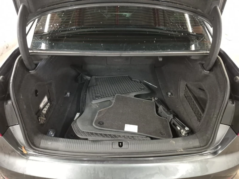 Audi A4 * PROGRESSIV * CARFAX * , снимка 16 - Автомобили и джипове - 52959215