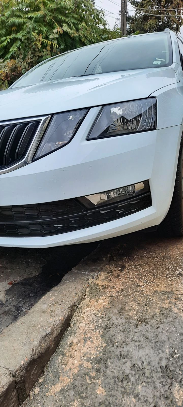 Skoda Octavia 1, 6 TDI - изображение 2