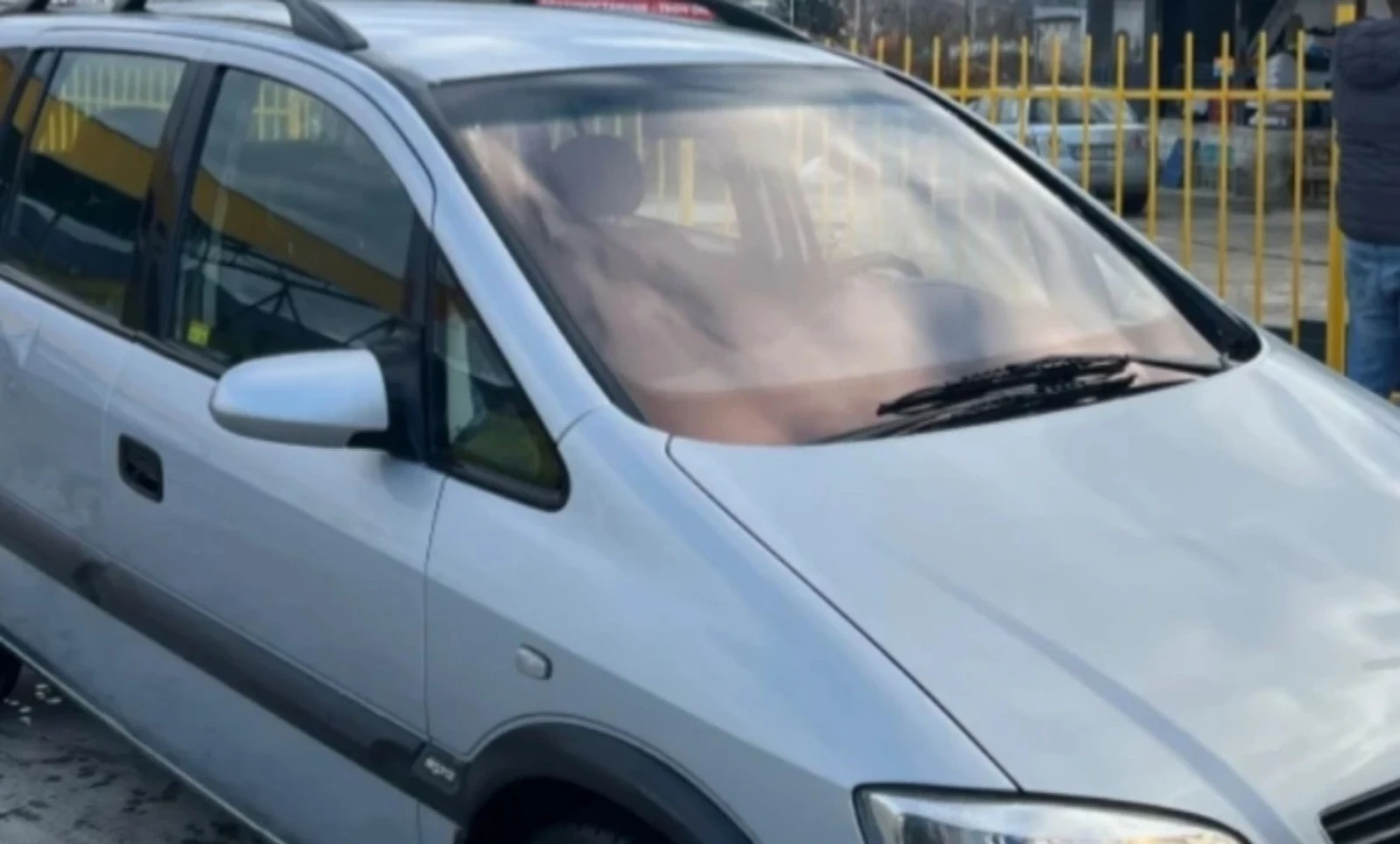 Opel Zafira Ван, снимка 1