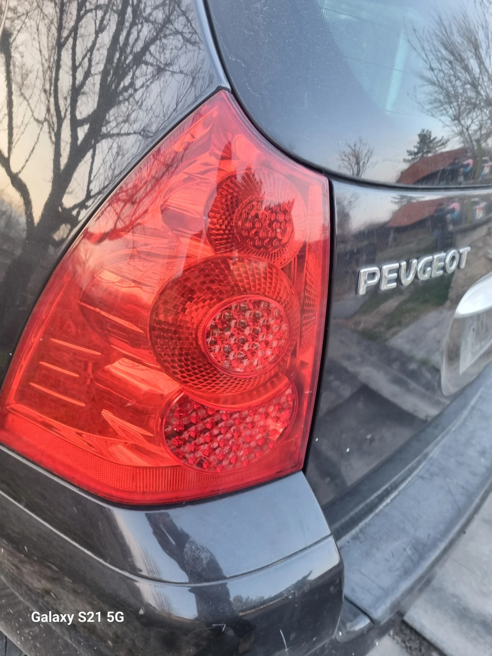 Peugeot 307 SW 1.6 HDi 109к.с., снимка 12 - Автомобили и джипове - 49104906