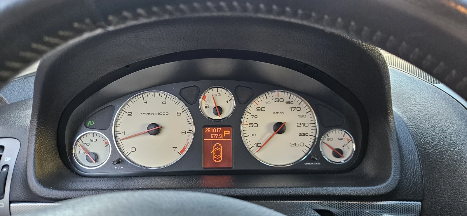 Peugeot 407  - изображение 10