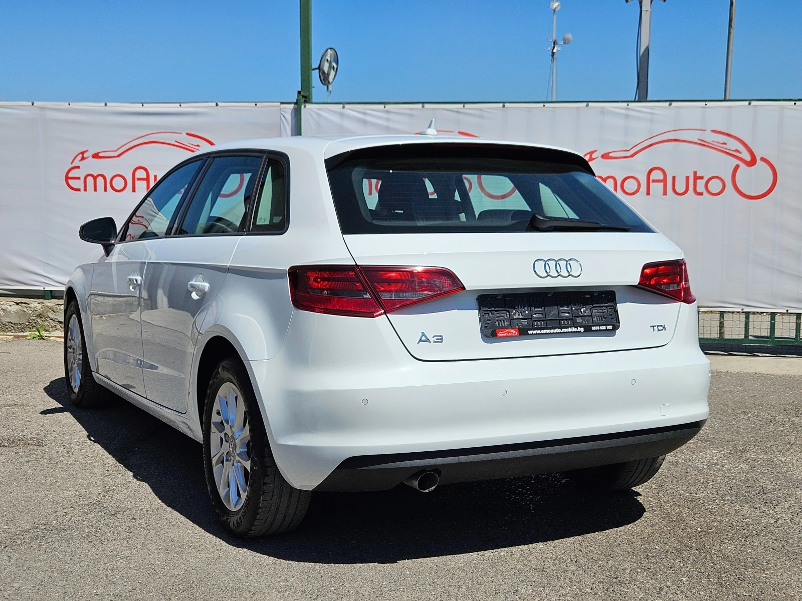 Audi A3 1.6TDI/SportBack/6ск/ACC/NAVI/БЛУТУТ/EURO 6B/ТОП - изображение 5