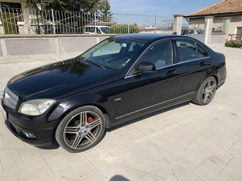 Mercedes-Benz C 220  - изображение 2