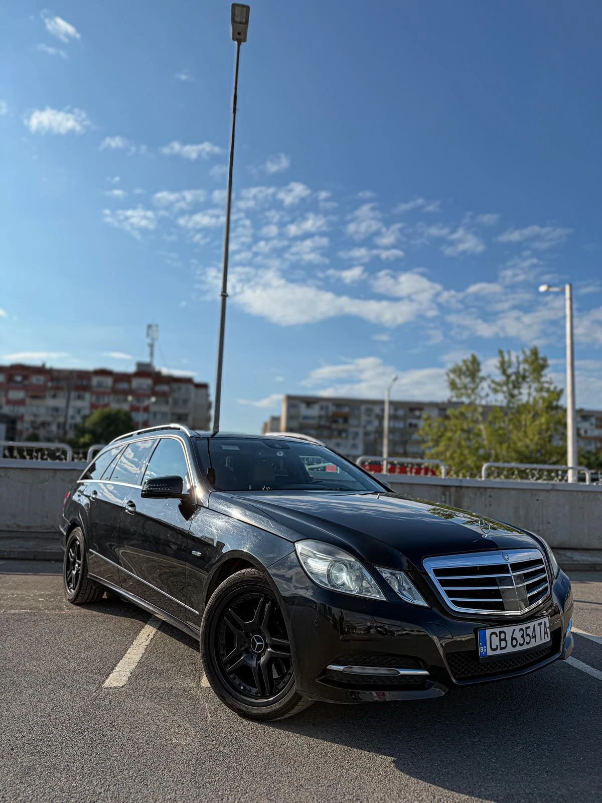 Mercedes-Benz E 350 4 matic - изображение 2