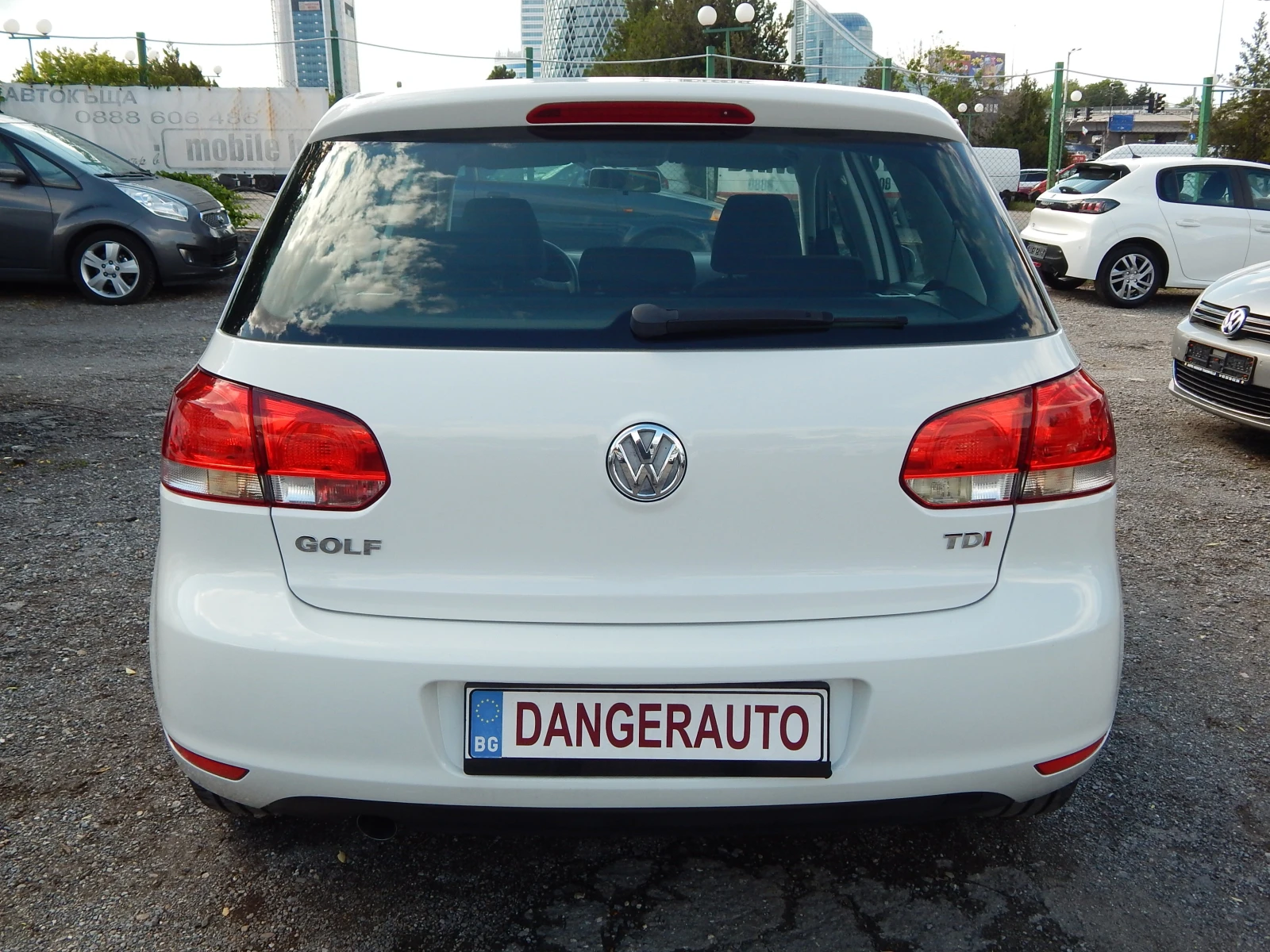 VW Golf 1.6TDI* 170000km.* КАТО НОВА*  - изображение 5